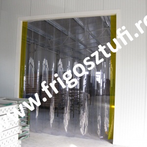 Perdea PVC pentru porti industriale - Frigosztufi